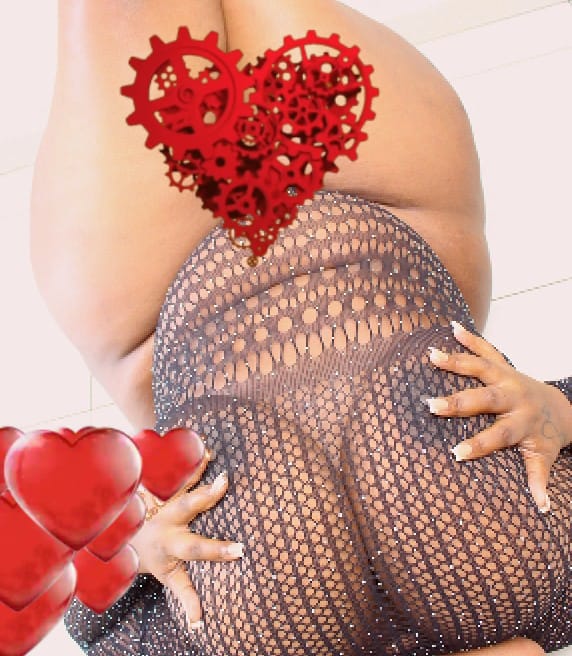 אפריקאית מלאה – פתח תקווה