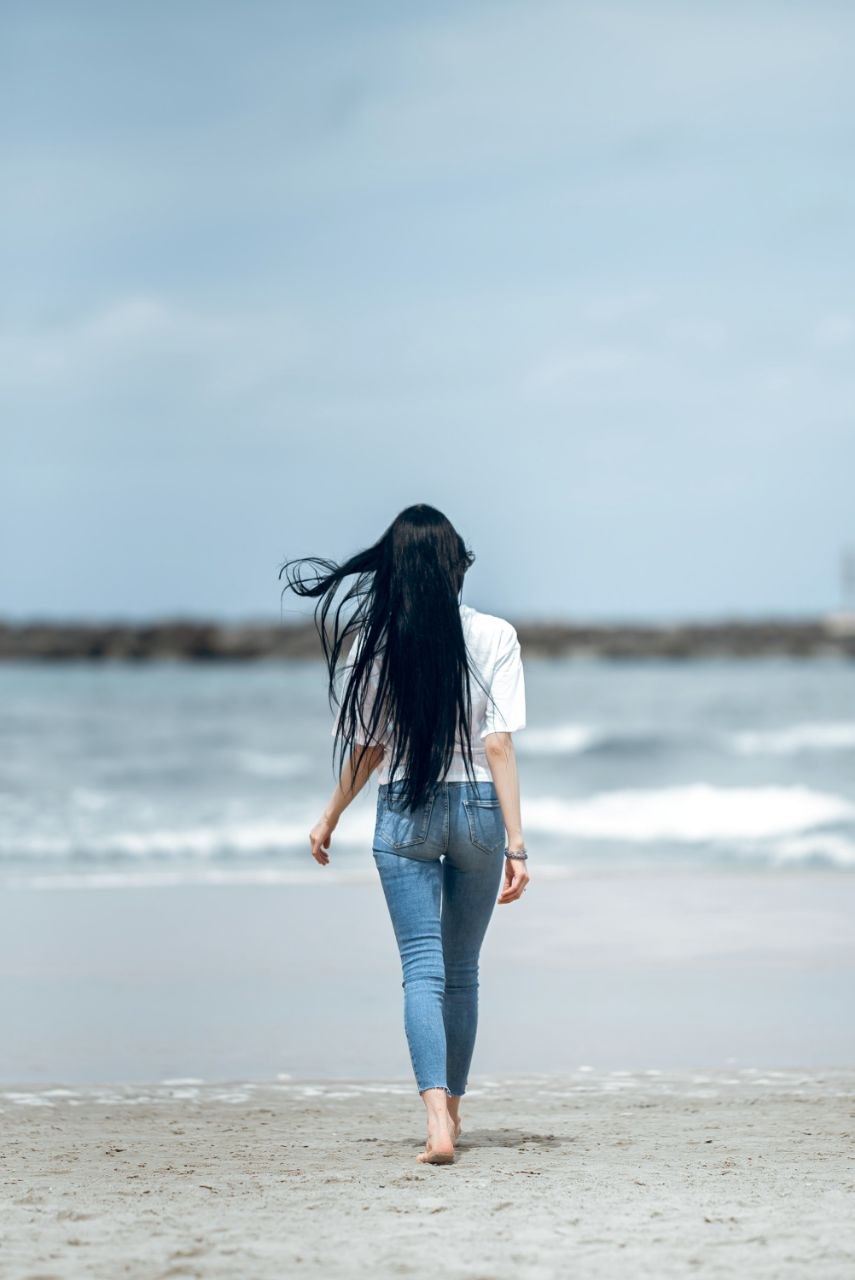 ליזה – תל אביב – בת 25 כוסית מארחת נשית